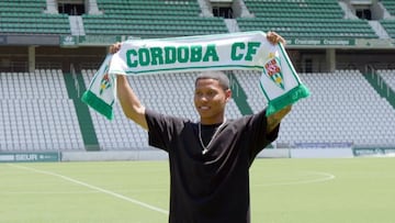 Hércules: Manny y Pedro Torres se van y llega el pivote Sidoel