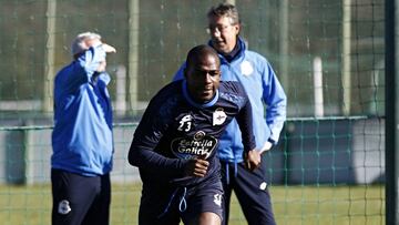 Kakuta jugará hoy su primer partido ante su afición, y además lo hará como titular.