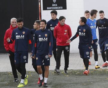 Valencia take to the training pitch in Paterna for this morning's session.