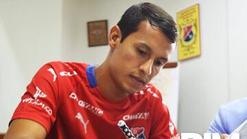 Andrés Ricaurte renovó su contrato con el DIM hasta 2021