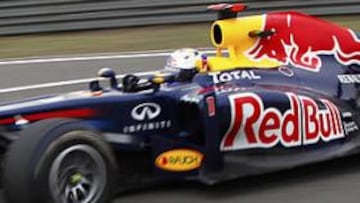 <b>TRES DE TRES. </b>Vettel se ha llevado todas las poles de la temporada 2011 con una autoridad incontestable, gracias al mejor coche de la parrilla y a su gran pilotaje.