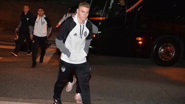 Llegada del Valencia a Vitoria.