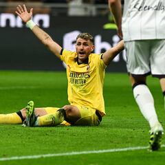 Santiago Giménez, 134 días y contando sin gol en Serie A