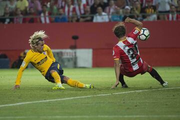 Griezmann ante Muniesa.