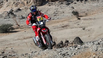 Joan Barreda con la Honda en el Dakar 2021.