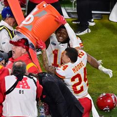 Super Bowl 2023: what color was the Gatorade shower for Andy Reid?