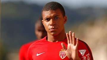 Kylian Mbappé con el AS Monaco.