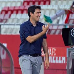 El Huesca aguarda la decisión de Iraola y el Rayo