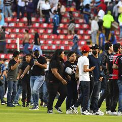 Tragedia en la Liga MX: Partido entre Gallos y Atlas termina con actos de violencia