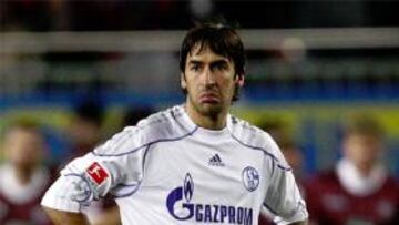 El Kaiserslautern golea al Schalke 04 de Raúl y Jurado