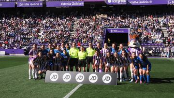 12/03/23
PRIMER PARTIDO DE FUTBOL FEMENINO EN ESTADIO JOSE ZORRILLA
REAL VALLADOLID - OLIMPICO DE LEON
SALIDA JUGADORAS
FORMACION