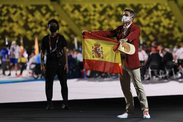 La delegación española durante la ceremonia de inauguración de los Juegos Paralímpicos 2020. 