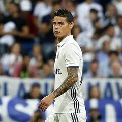 James, con un golpe en el pie derecho, baja para Balaídos