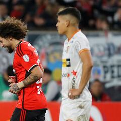 Johnny Herrera le da con todo a Colo Colo, a Falcón y a los árbitros