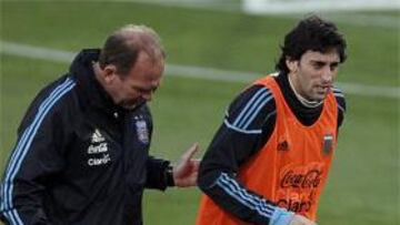 <b>Diego Milito</b>.
