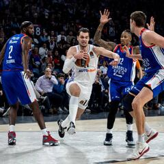 El Efes sobrevive al Madrid