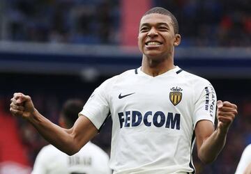 Mbappé con el Mónaco.