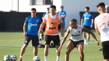 Maxi ya entrena pero no a las ¨®rdenes de Marcelino