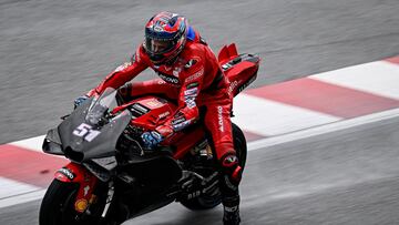 Ducati cierra en lo alto