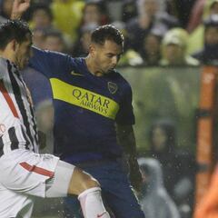 Olé destaca a Cardona como el mejor en la victoria de Boca