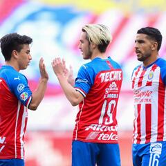 Chivas firma transmisiones exclusivas en Estados Unidos por Telemundo