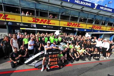 Checo Pérez disipa las dudas en Cadillac