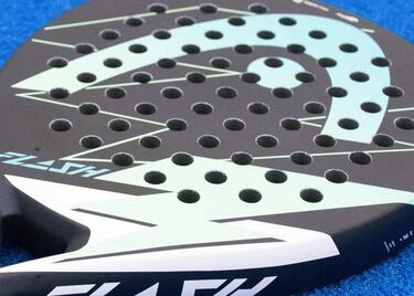 ¿Bueno, bonito y barato? 5 palas de pádel por menos de 100 euros