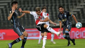 LA PLATA, ARGENTINA - APRIL 07: Federico Girotti of River Plate scores his team&#039;s second goal during a match between River Plate and Atletico Tucuman as part of Round of 64 of Copa Argentina 2021 at Estadio Ciudad de La Plata on April 7, 2021 in La Plata, Argentina. (Photo by Daniel Jayo/Getty Images)