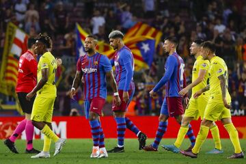 Los jugadores al final del partido.