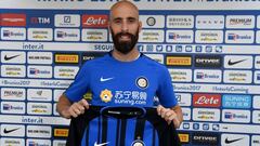 Oficial: Borja Valero ficha por el Inter de Mil&aacute;n hasta 2020.