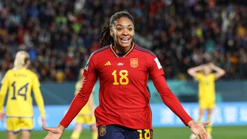 Spain's forward #18 Salma Paralluelo celebrates scoring her team's first goal during the Australia and New Zealand 2023 Women's World Cup semi-final football match between Spain and Sweden at Eden Park in Auckland on August 15, 2023. (Photo by Marty MELVILLE / AFP)