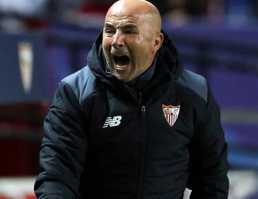 Sevilla-Athletic team news: Iborra and Vietto start for hosts