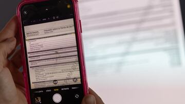 Una persona cumplimenta la declaración de la Renta, a 3 de abril de 2024, en Madrid (España). Los contribuyentes han presentado en el primer día y medio de la Campaña de la Renta 2024 un total de 1.675.000 declaraciones, lo que supone un descenso del 0,1% respecto al año pasado. Fuentes del organismo han informado de que, del conjunto de declaraciones presentadas, 136.000 se han realizado a través del nuevo servicio de 'Renta Directa' y 238.000 con la aplicación de la Agencia Tributaria, un 2,4% más.
03 ABRIL 2025
Eduardo Parra / Europa Press
03/04/2025