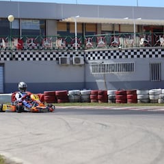 Jaime Alguersuari vuelve a sonreír