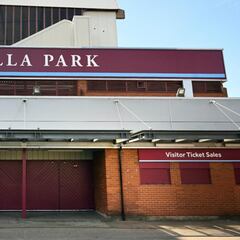 Covid: Premier League outbreaks worsen as Villa-Burnley called off