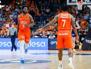 18/05/24 BALONCESTO PARTIDO PLAYOFF ACB
VALENCIA BASKET - UCAM MURCIA 
 SEMI OJELEYE 