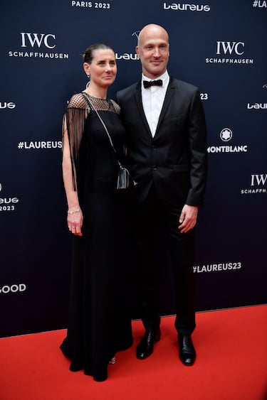 El exportero de balonmano francés Thierry Omeyer y su esposa Laurence Omeyer.