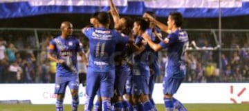 Emelec disputa un cupo para ser el representante de Ecuador en el grupo 4.