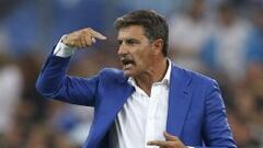 Míchel empieza con goleada