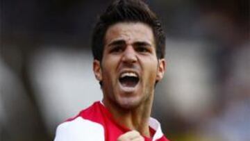 Cesc celebra un gol con el Arsenal