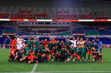 En imágenes: Así festejó el Tri Olímpico su medalla de bronce