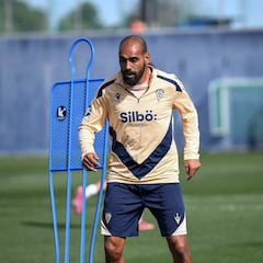 Fali quiere quedarse en el Cádiz