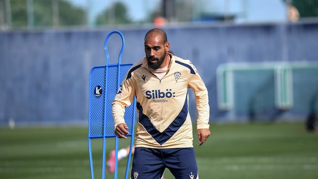 Fali quiere quedarse en el Cádiz