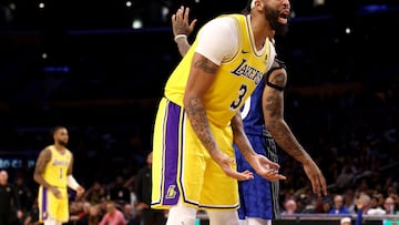 LOS ANGELES, CALIFORNIA - OCTOBER 30: Anthony Davis #3 of the Los Angeles Lakers reacts to a call during the fourth quarter against the Orlando Magic at Crypto.com Arena on October 30, 2023 in Los Angeles, California. NOTE TO USER: User expressly acknowledges and agrees that, by downloading and or using this photograph, User is consenting to the terms and conditions of the Getty Images License Agreement.   Katelyn Mulcahy/Getty Images/AFP (Photo by Katelyn Mulcahy / GETTY IMAGES NORTH AMERICA / Getty Images via AFP)