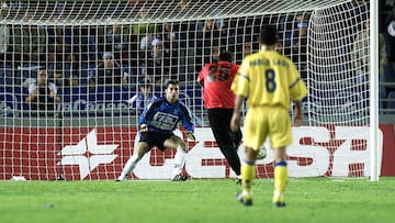 Nacho González batiendo a Sergio Aragoneses en aquel histórico 1-3 del Heliodoro.