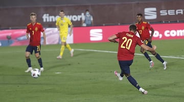 4-0. Ferrán Torres marcó el cuarto gol.