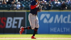 DETROIT, MICHIGAN - OCTOBER 02: Carlos Correa #4 of the Minnesota Twins runs back to the dugout after recording the last out of the seventh inning during a game against the Detroit Tigers at Comerica Park on October 02, 2022 in Detroit, Michigan.   Mike Mulholland/Getty Images/AFP