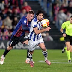 Marín ‘in extremis’ evita la zozobra de la Real en Elda