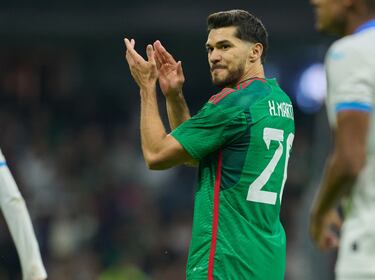 No estuvo en Nations League con México, pero le entregaron su medalla