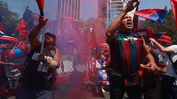 La afición del Atlante celebra el cumpleaños de su equipo